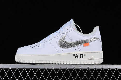 Nike Air Force 1 Low
Off-White ComplexCon (AF100)