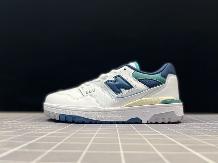 New Balance 550
White Blue Groove