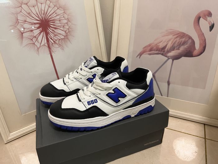 New Balance 550
White Royal Black