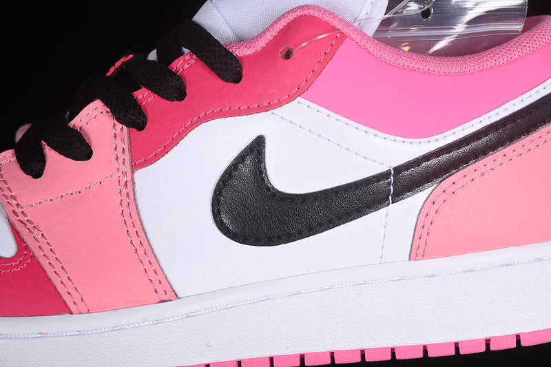 Jordan 1 Low
Pink Red (GS)