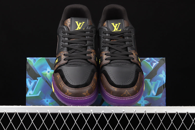 Louis Vuitton Trainer
Monogram Purple