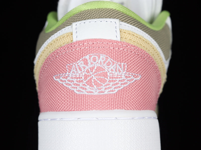 Jordan 1 Low
Pastel Grind Vivid Green (GS)