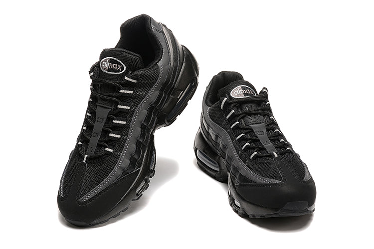 Nike Air Max 95
Black Sequoia