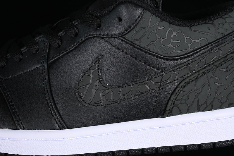 Jordan 1 Low SE
Black Elephant (GS)