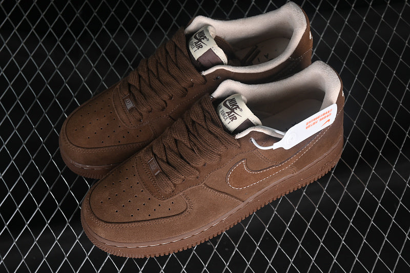 Nike Air Force 1 Low '07
Suede Cacao Wow