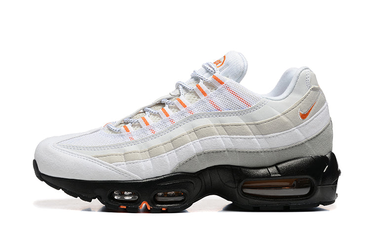 Nike Air Max 95
Wolf Grey Safety Orange Pure Platinum