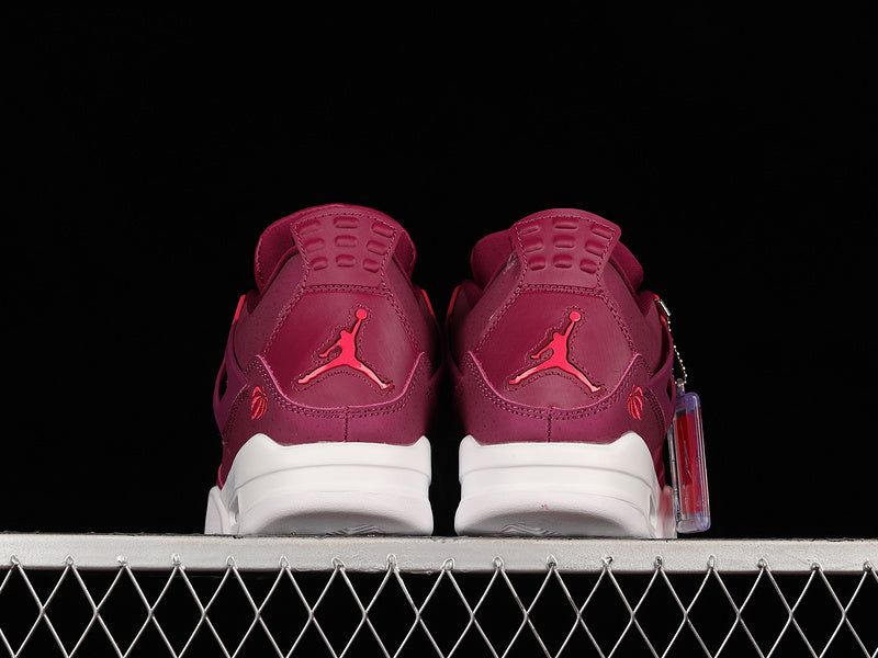 Jordan 4 Retro
Valentine's Day (2019) (GS)