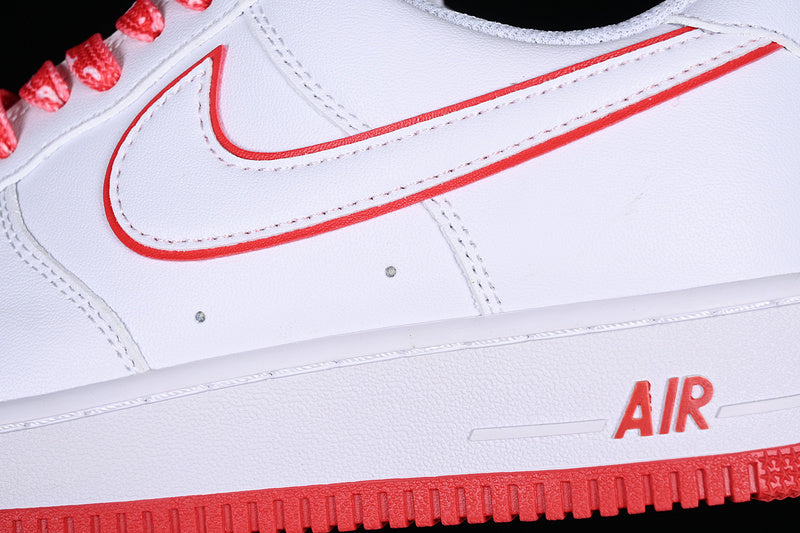 Nike Air Force 1 Low '07
White Picante Red