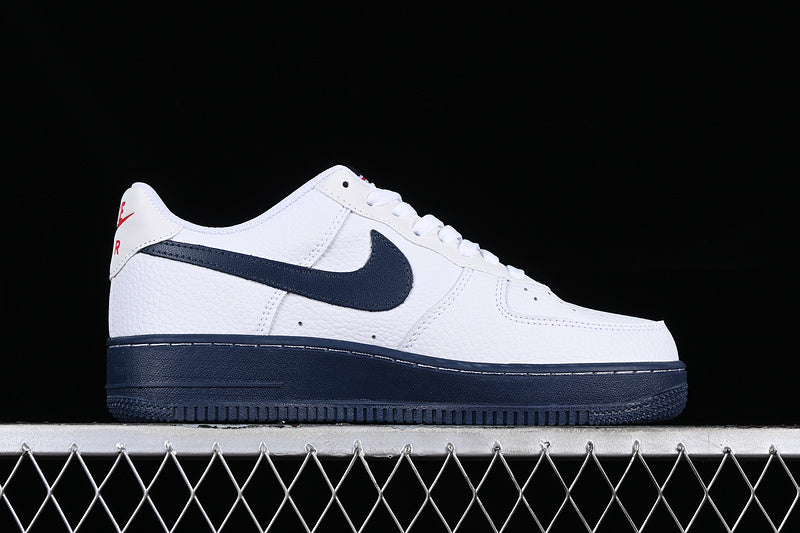 Nike Air Force 1 Low
USA