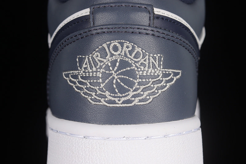 Jordan 1 Low
Ashen Slate