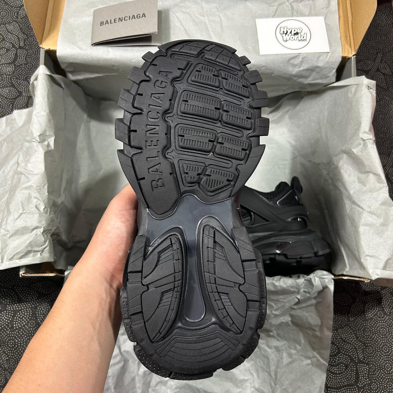 Balenciaga Track 2.0 Black