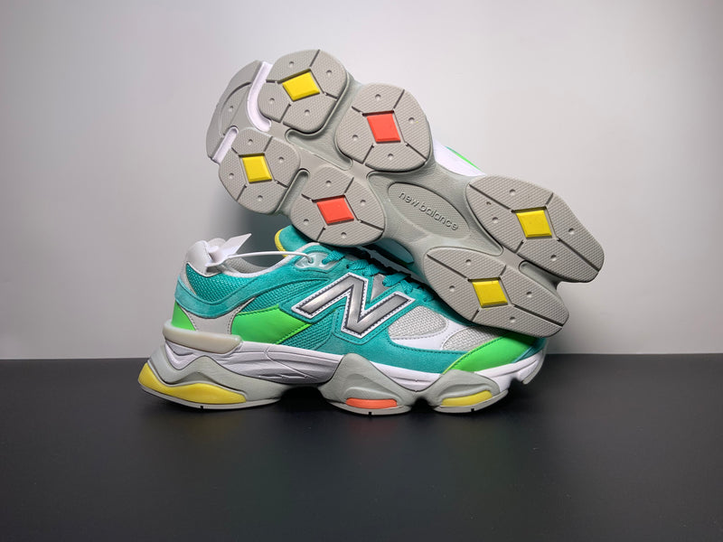 New Balance 9060
DTLR Cyan Burst