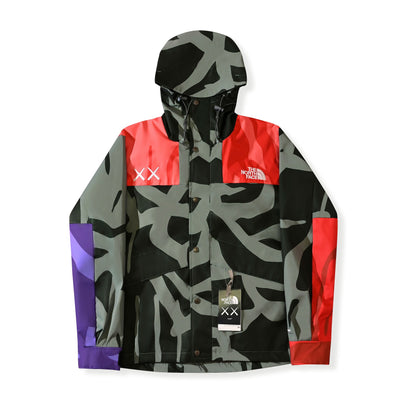 Jaqueta The North Face x Kaws