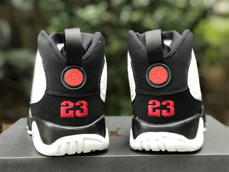 Air Jordan 9 retro “Space Jam”