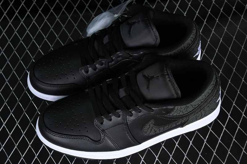 Jordan 1 Low SE
Black Elephant (GS)