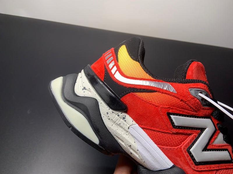 New Balance 9060
DTLR Fire Sign