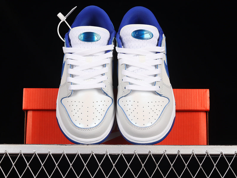 Nike Dunk Low
Worldwide White Blue