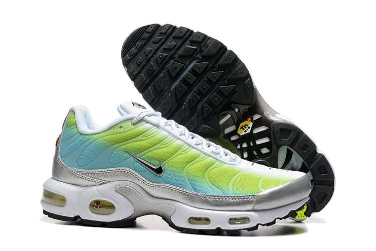 Nike Air Max Plus
Cyber Glacier Blue Gradient