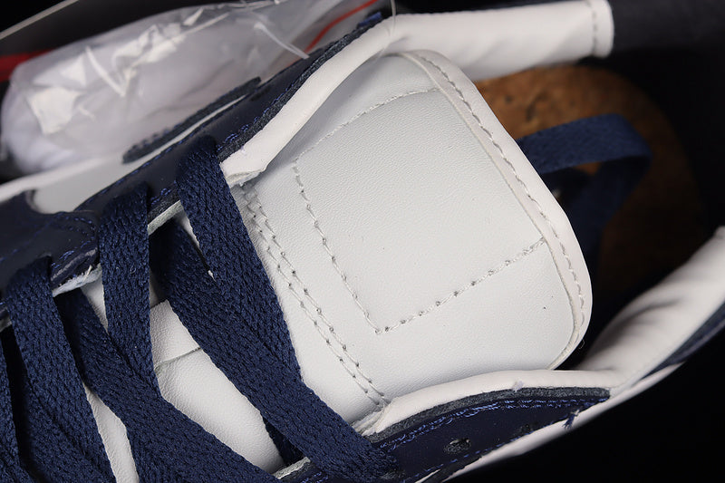 Jordan 1 Elevate Low
Midnight Navy