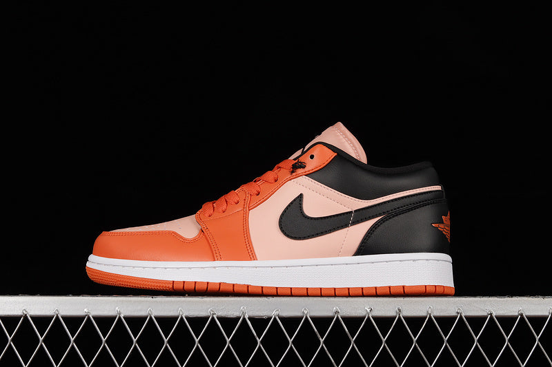 Jordan 1 Low
Orange Black