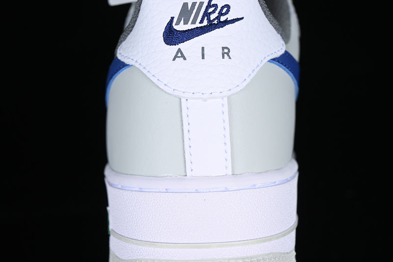 Nike Air Force 1 Low '07 LV8
Split Light Silver Deep Royal Blue