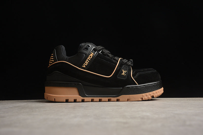 Louis Vuitton Trainer Maxi
Black Brown Suede