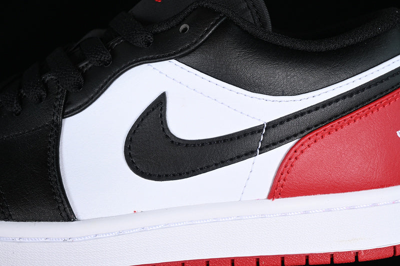 Jordan 1 Low
Bred Toe 2.0