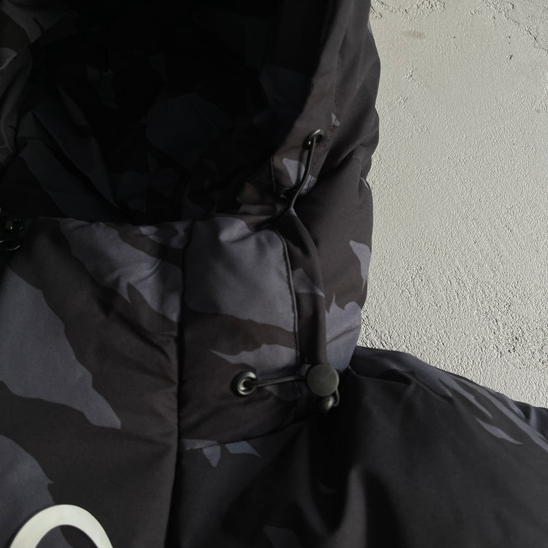 Jaqueta Puffer Trapstar Camuflagem Cinza