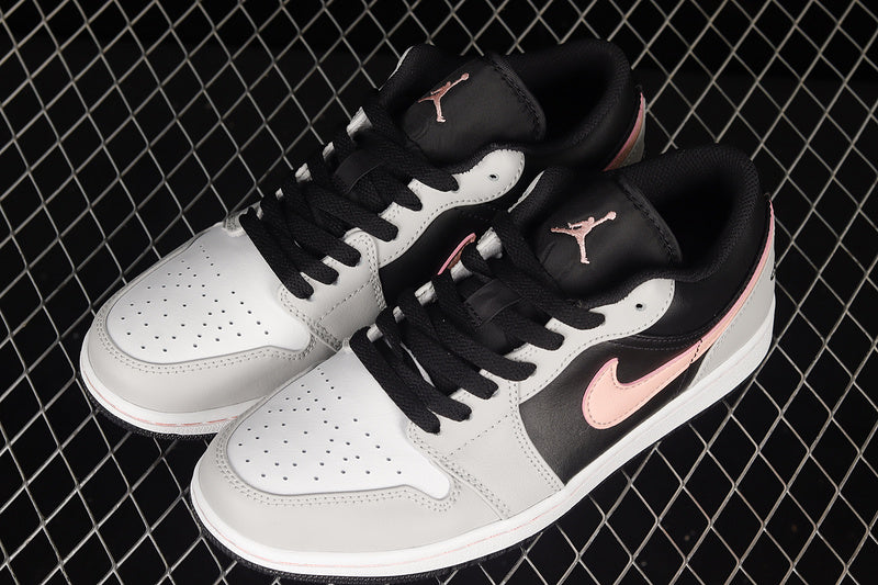 Jordan 1 Low
Black Grey Pink