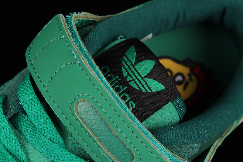 adidas Forum 84 Low
Suede College Green