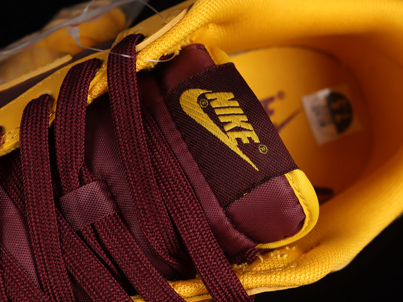 Nike Dunk Low
Arizona State