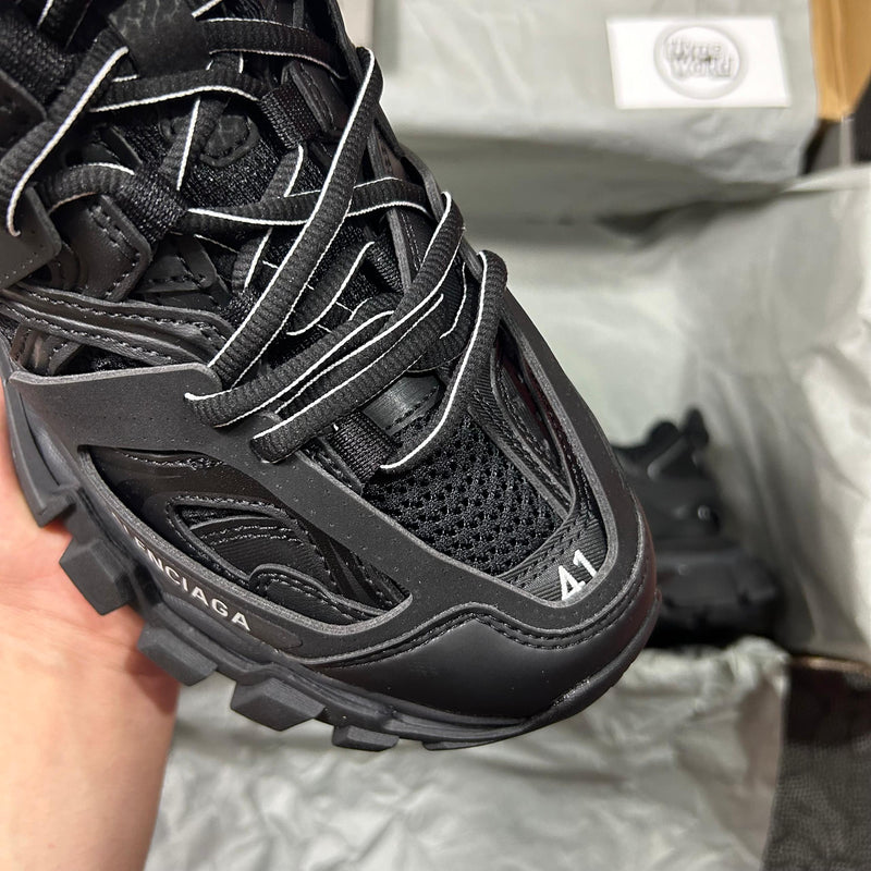 Balenciaga Track 2.0 Black