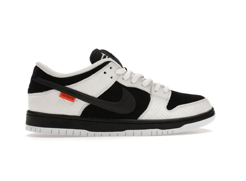 Nike SB Dunk Low TIGHTBOOTH