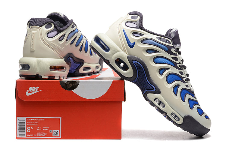 Nike Air Max Plus Drift
Concord