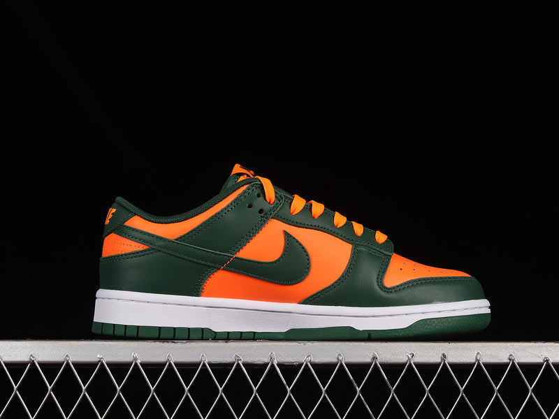 Nike Dunk Low Retro
Miami Hurricanes