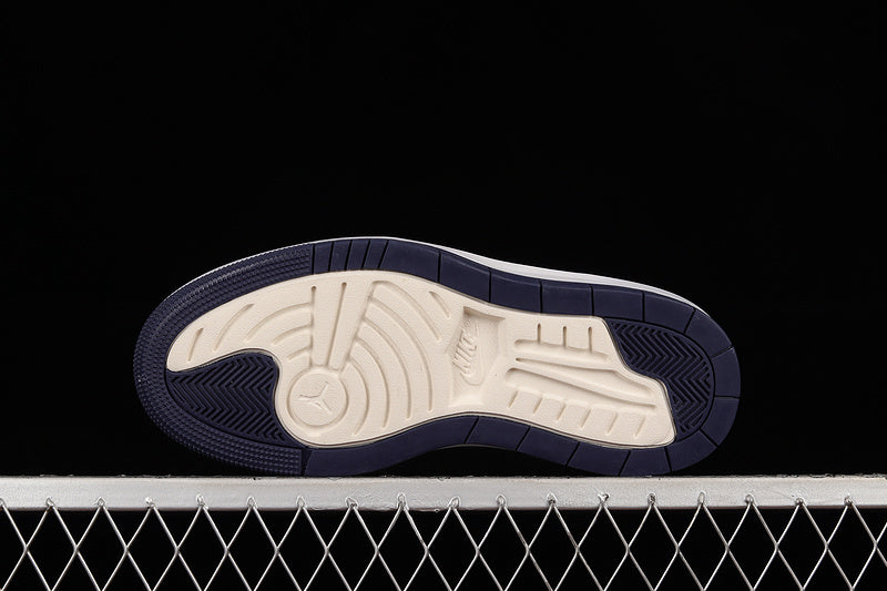 Jordan 1 Elevate Low
Midnight Navy