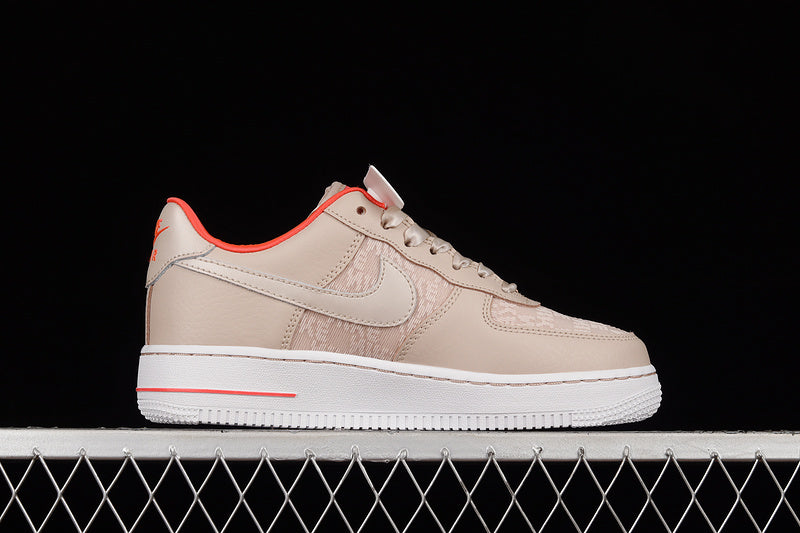 Nike Air Force 1 '07 Low
Fossil Stone