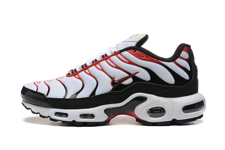 Nike Air Max Plus
Pure Platinum Black University Red