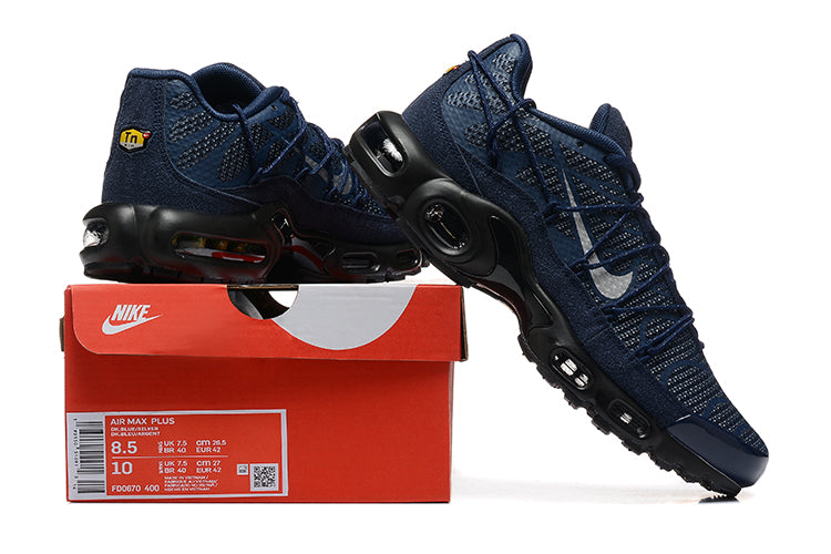 Nike Air Max Plus Utility
Obsidian