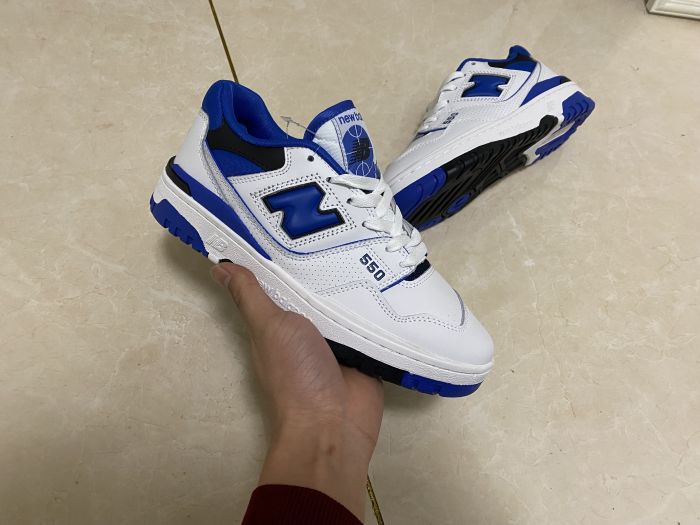 New Balance 550
White Blue