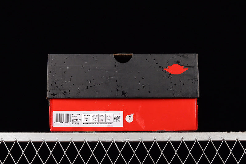 Jordan 1 Elevate Low SE
Anthracite Light Bone