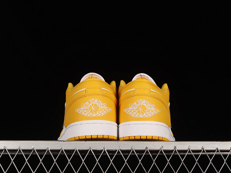 Jordan 1 Low
White Pollen (GS)