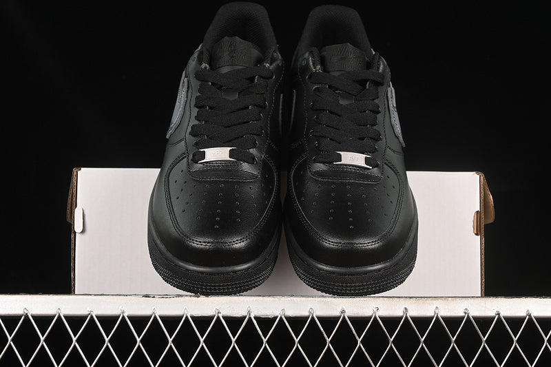 Nike Air Force 1 Low '07
Black