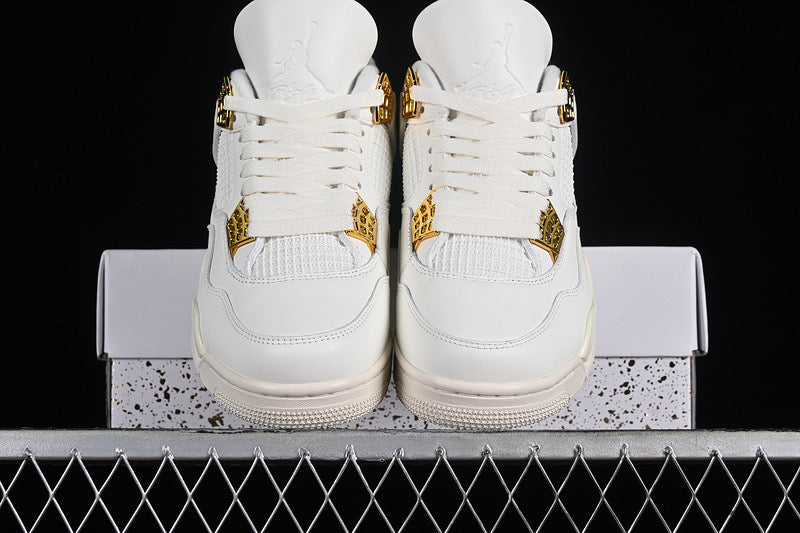 Jordan 4 Retro METALLIC GOLD