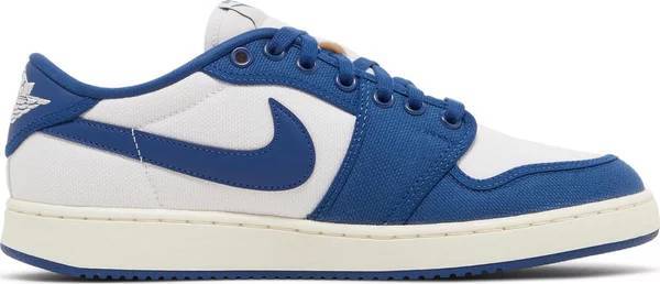 Jordan 1 Retro AJKO Low
Kentucky