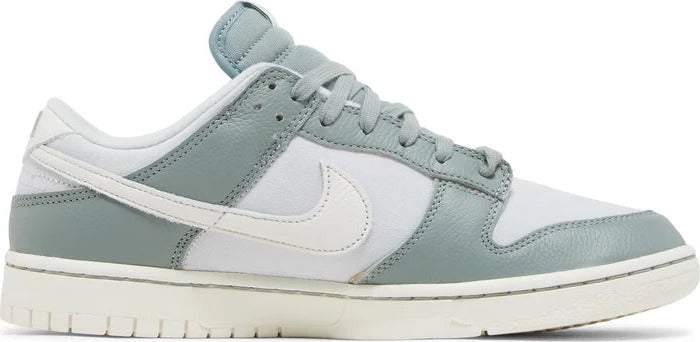 Nike Dunk Low Mica Green