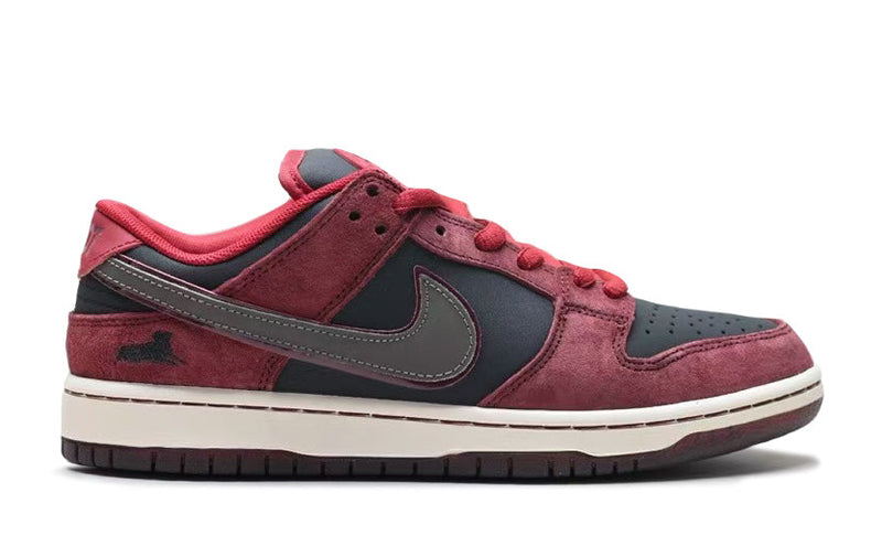 Sb Dunk Low x RIOT SKATESHOP 2025