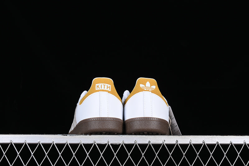 ADIDAS KITH X SAMBA OG CLASSICS PROGRAM MANGO FOOTWEAR WHITE/OFF WHITE