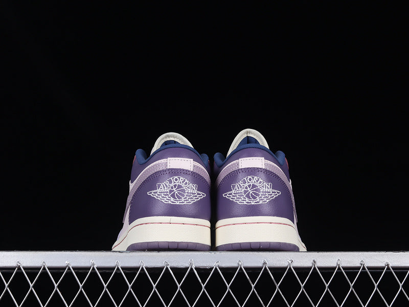 Jordan 1 Low
Pastel Purple