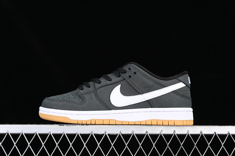 DUNK LOW SB ORANGE LABEL BLACK/WHITE